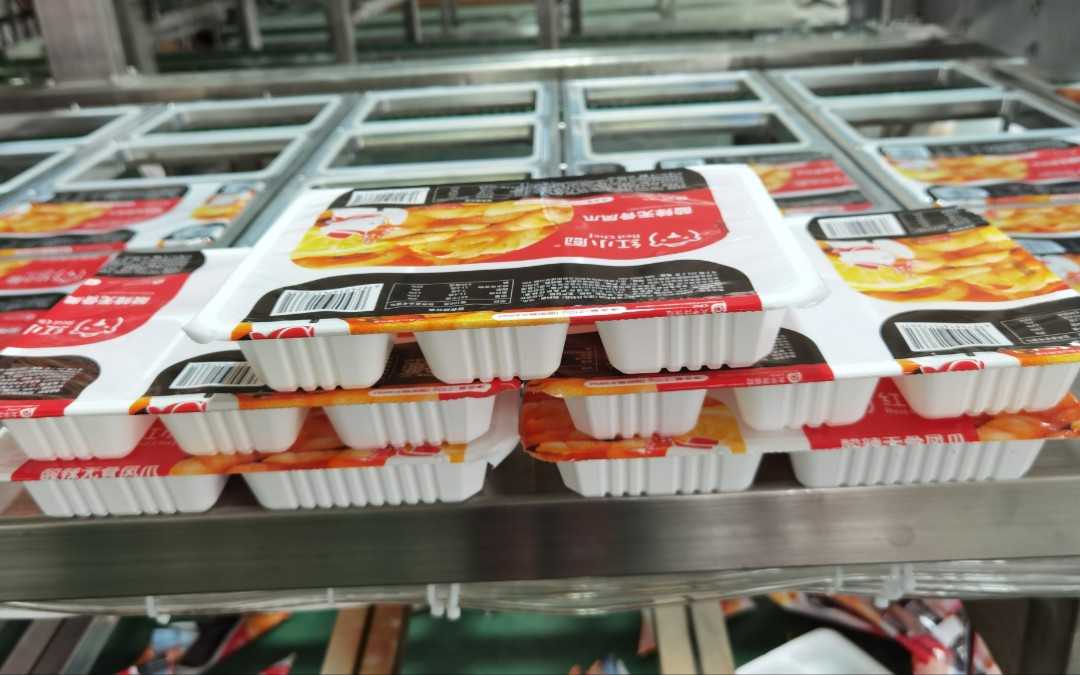 引領快餐新風尚，呂工機械盒飯封口包裝機——效率與品質的雙重飛躍